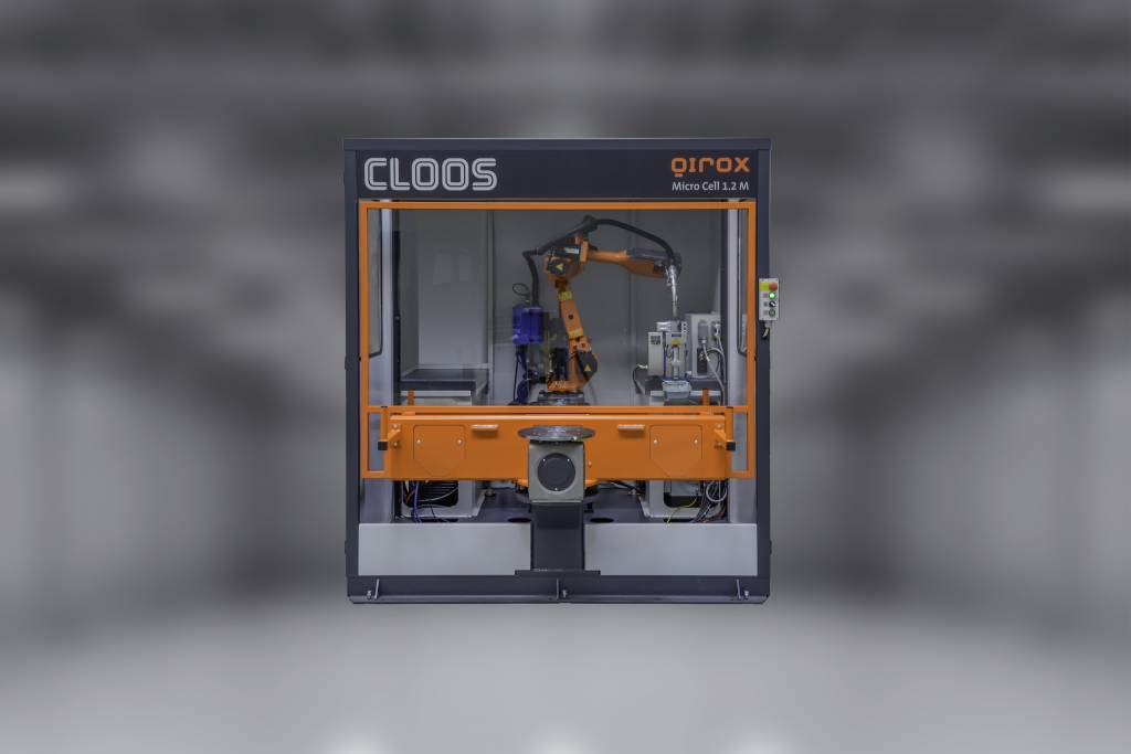Mit den kompakten Qirox-Roboterzellen von Cloos lassen sich kleine Bauteile effizient automatisiert schweißen.