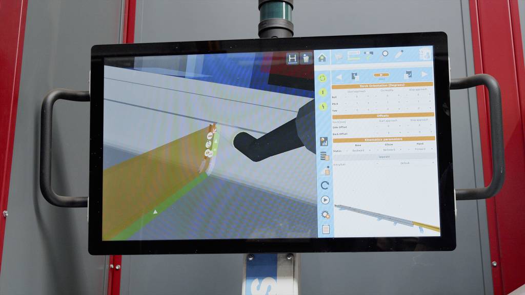 Das System wandelt die gespeicherten Daten des Scanners in ein 3D-Modell um.