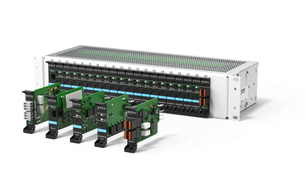 Modulares Stromverteilungssystem ControlPlex Rack mit optionalen Baugruppen
