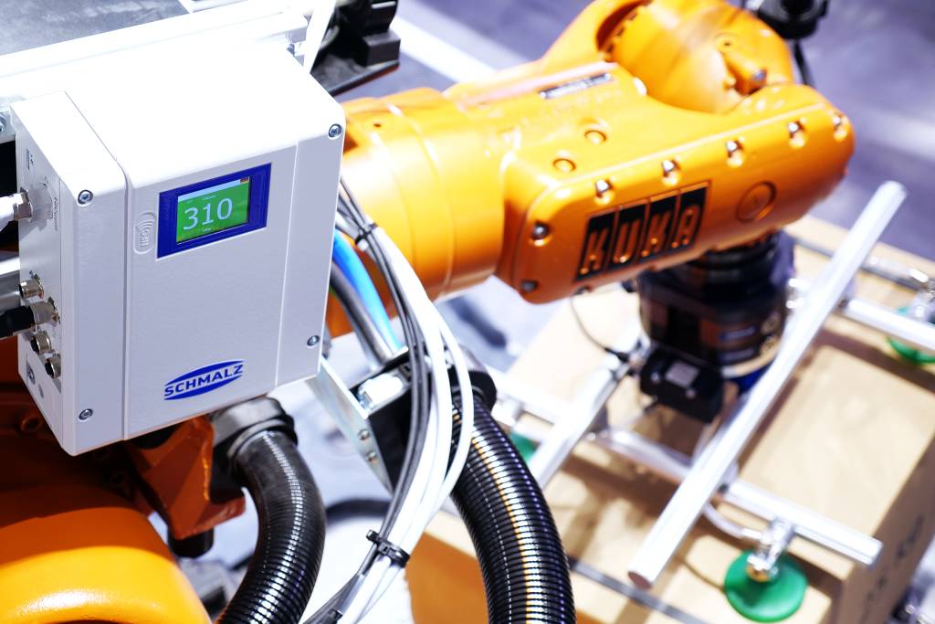 Herzstück der druckluftfreien Vakuum-Automation ist ein leistungsstarker Vakuum-Erzeuger wie die Compact-Pump GCPi.
