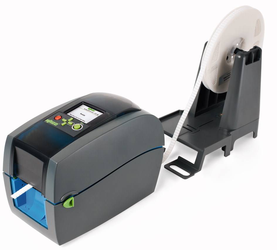 Der Thermotransferdrucker Smart Printer von Wago beschriftet individuell und unkompliziert alles, was in Schaltschränken etikettiert und gekennzeichnet sein soll.