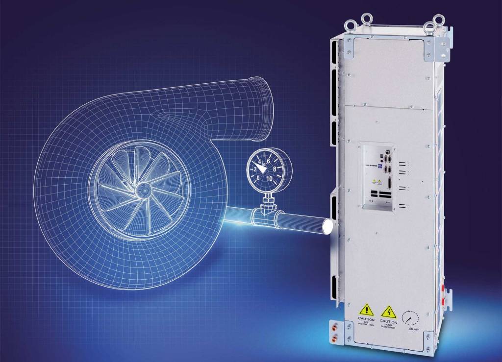 Ausgestattet mit innovativer Drei-Level-Technologie ist der SD4M unter anderem bestens geeignet für den Einsatz in Hochgeschwindigkeits-Strömungsmaschinen. Dort sorgt der kompakte Frequenzumrichter für geringste Motorverluste und einen entsprechend hohen Wirkungsgrad.