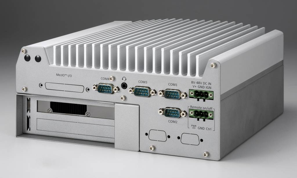 Robuster Inferenz-Computer für KI-Aufgaben: Nuvo-9166GC.